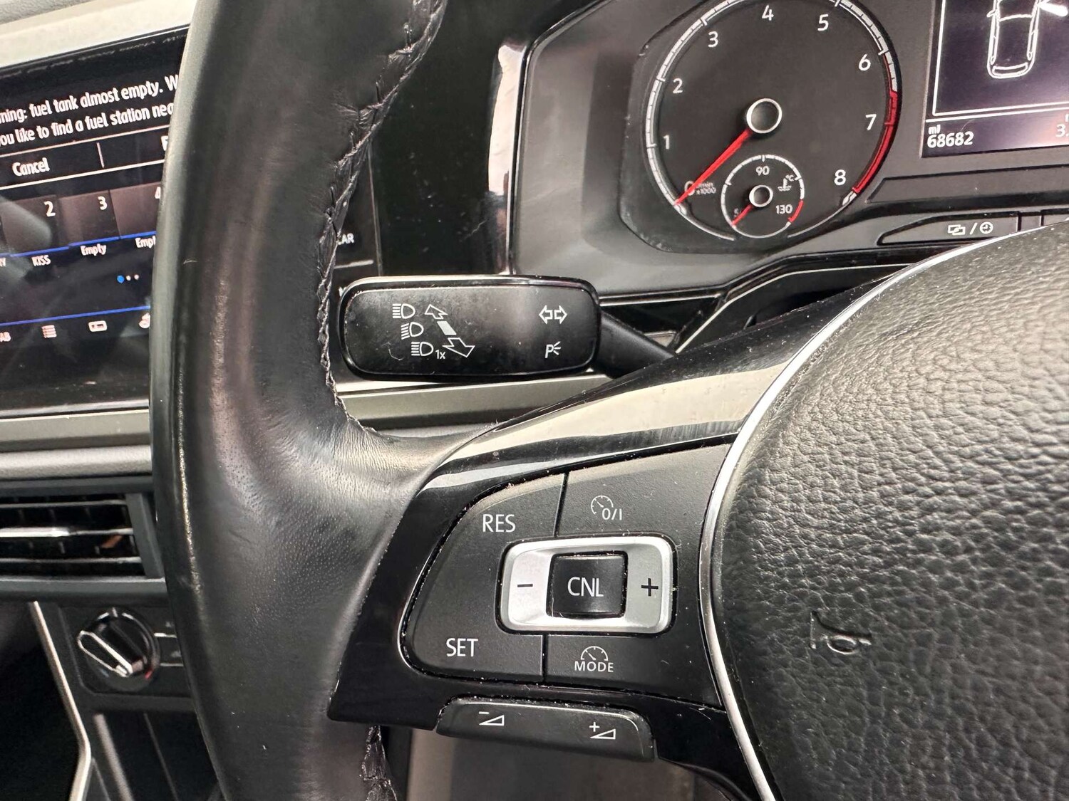 Used Volkswagen Polo 2019 for sale - 76228752: Photo 28