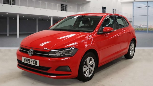 Used Volkswagen Polo 2019 for sale - 76228752: Photo 2
