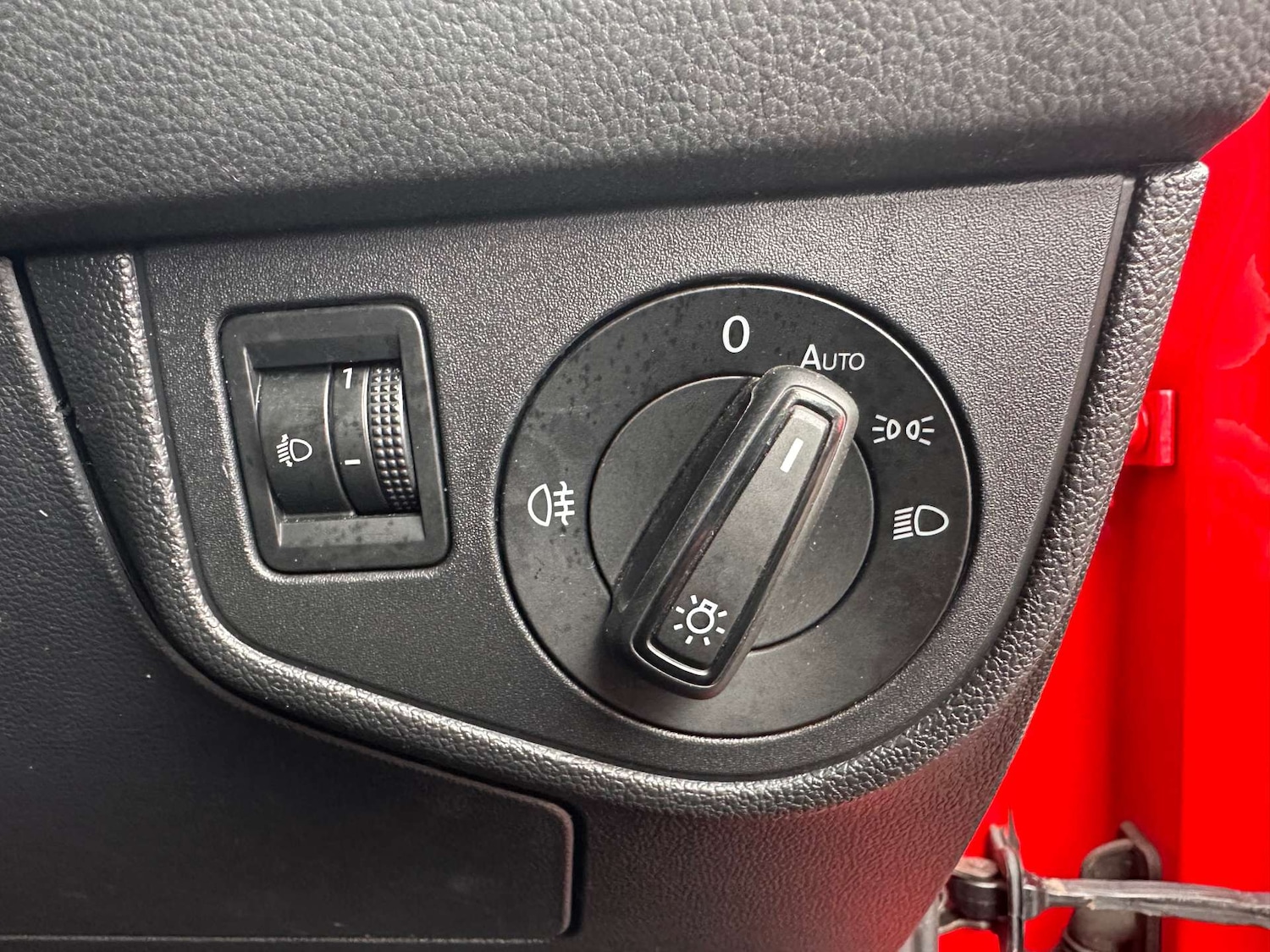 Used Volkswagen Polo 2019 for sale - 76228752: Photo 31