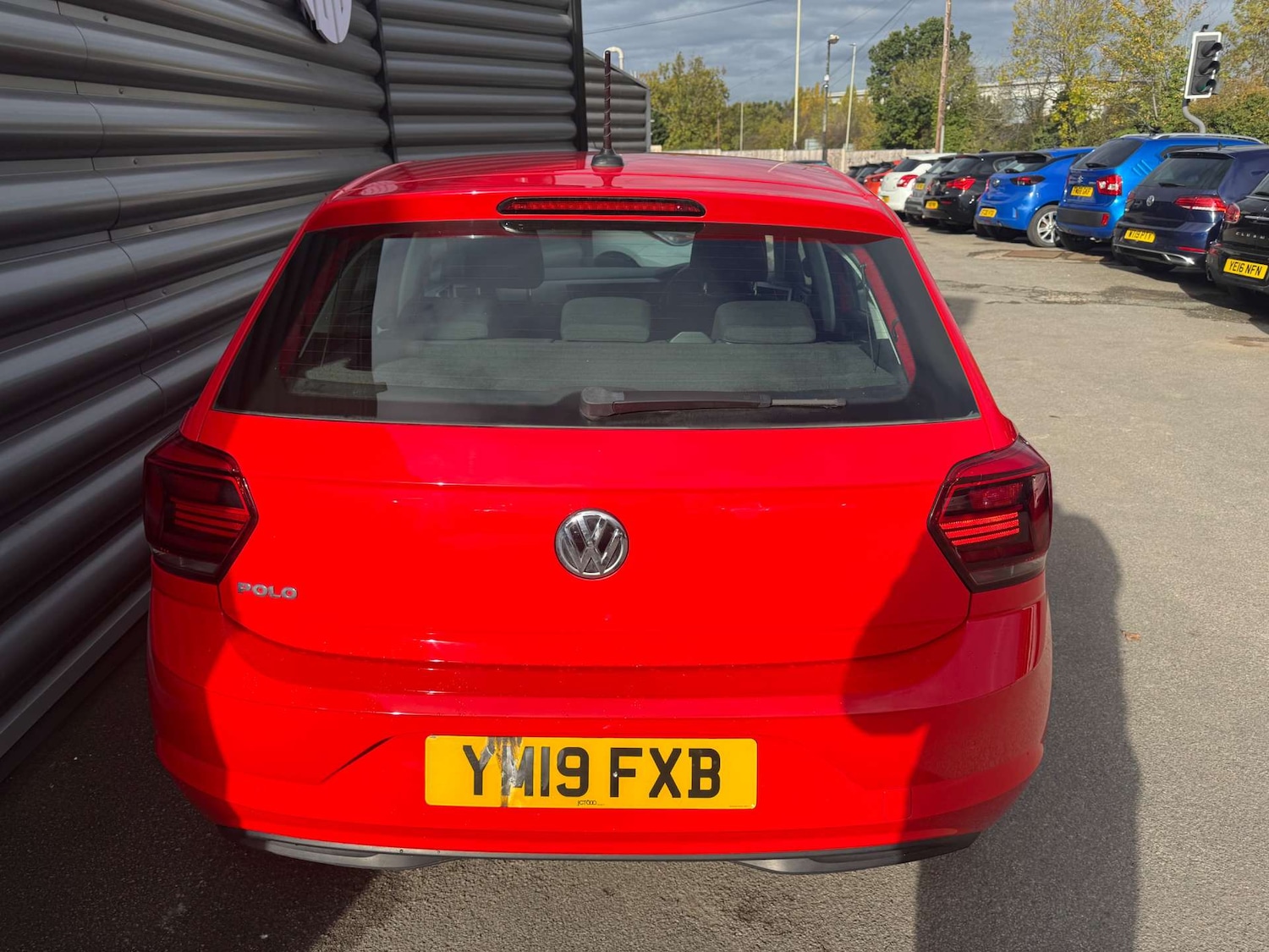 Used Volkswagen Polo 2019 for sale - 76228752: Photo 4