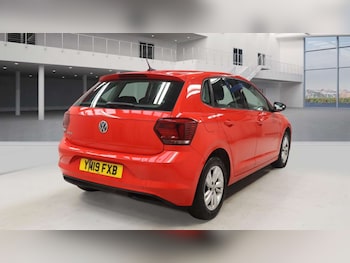 Used Volkswagen Polo 2019 for sale - 76228752: Photo 4