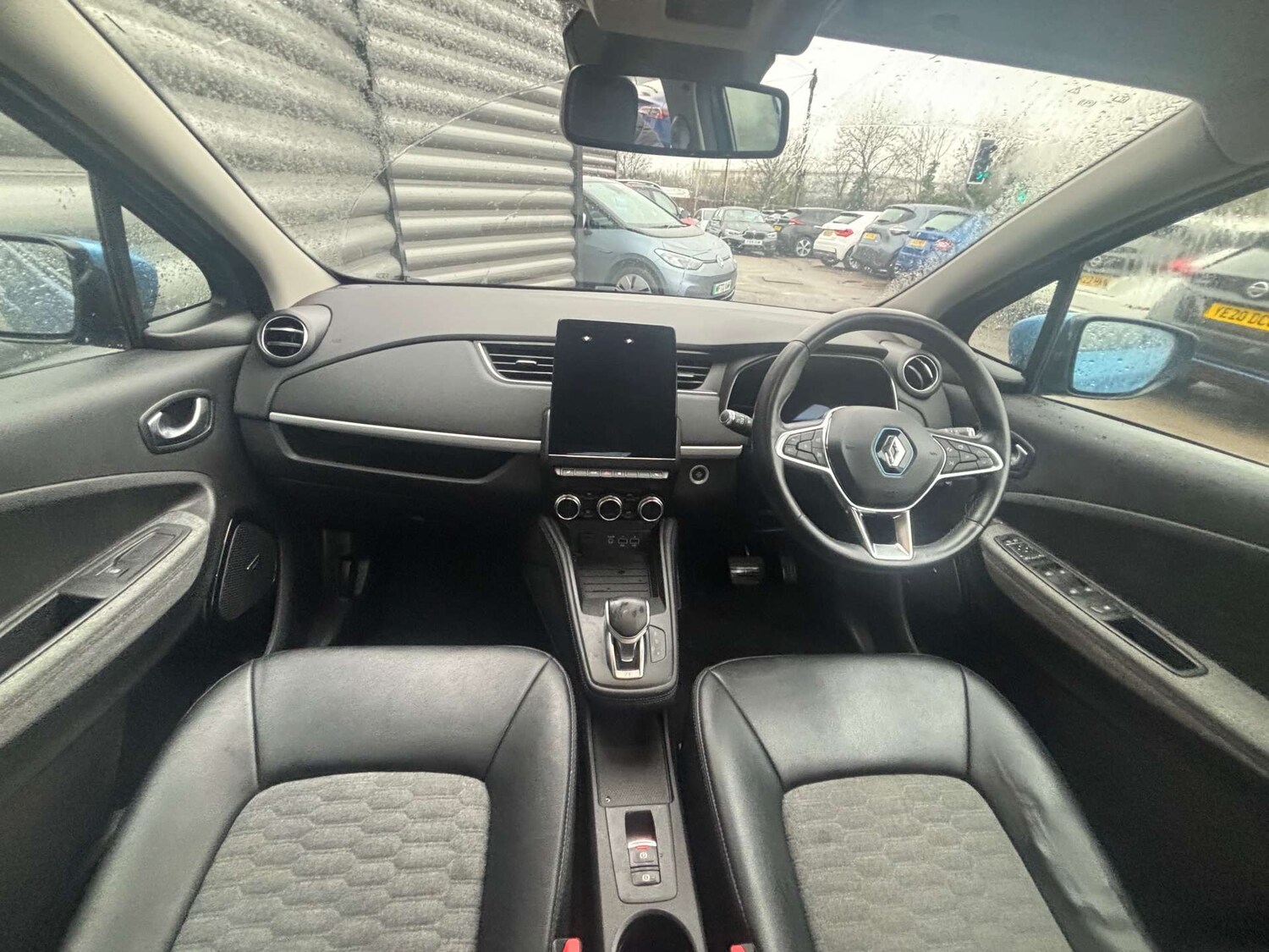 Used Renault Zoe 2020 for sale - 77446405: Photo 12