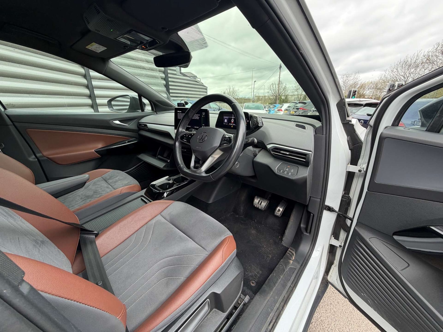 Used Volkswagen ID.4 2021 for sale - 78068131: Photo 10