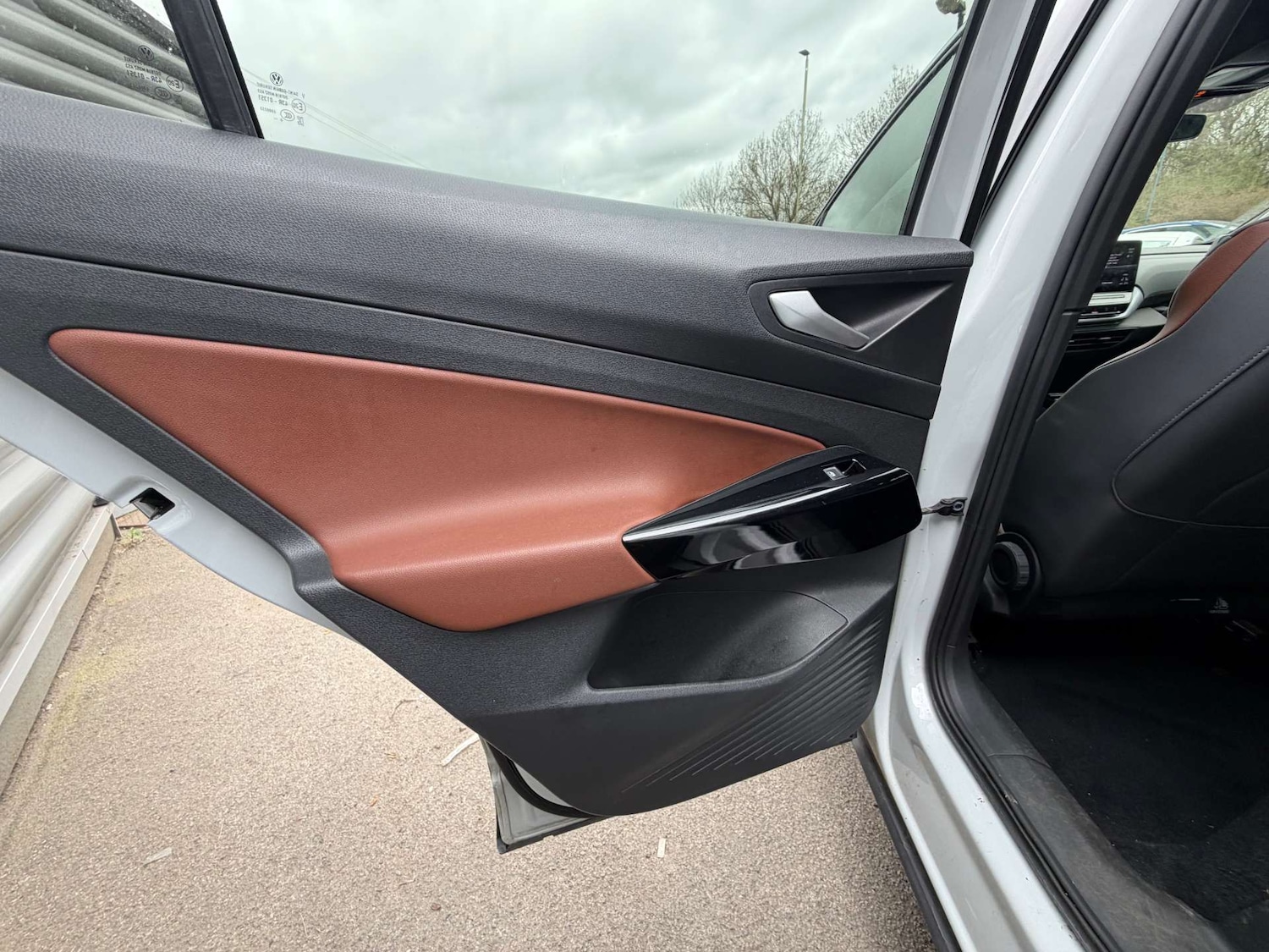 Used Volkswagen ID.4 2021 for sale - 78068131: Photo 29