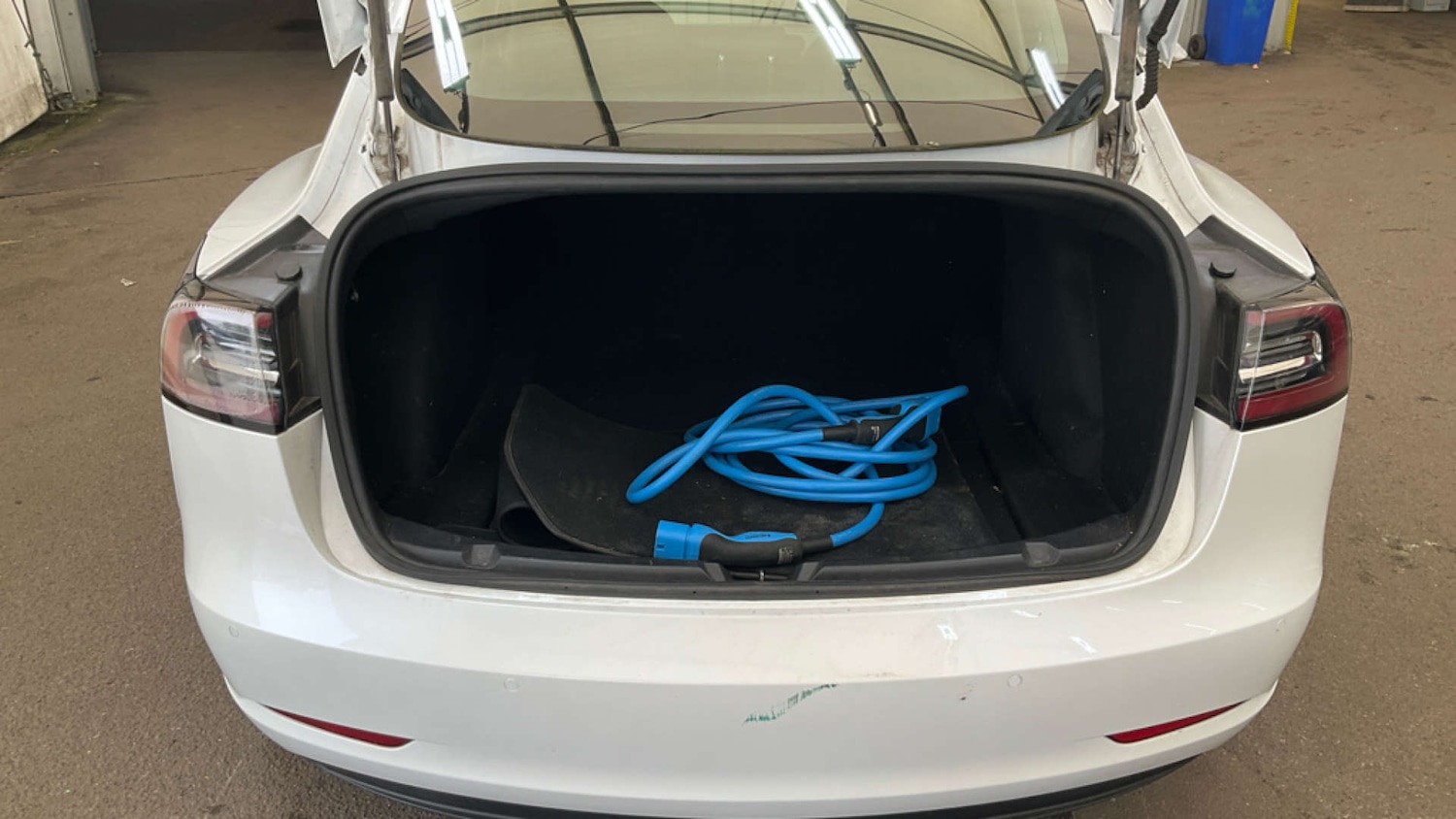 Used Tesla Model 3 2020 for sale - 78016550: Photo 11