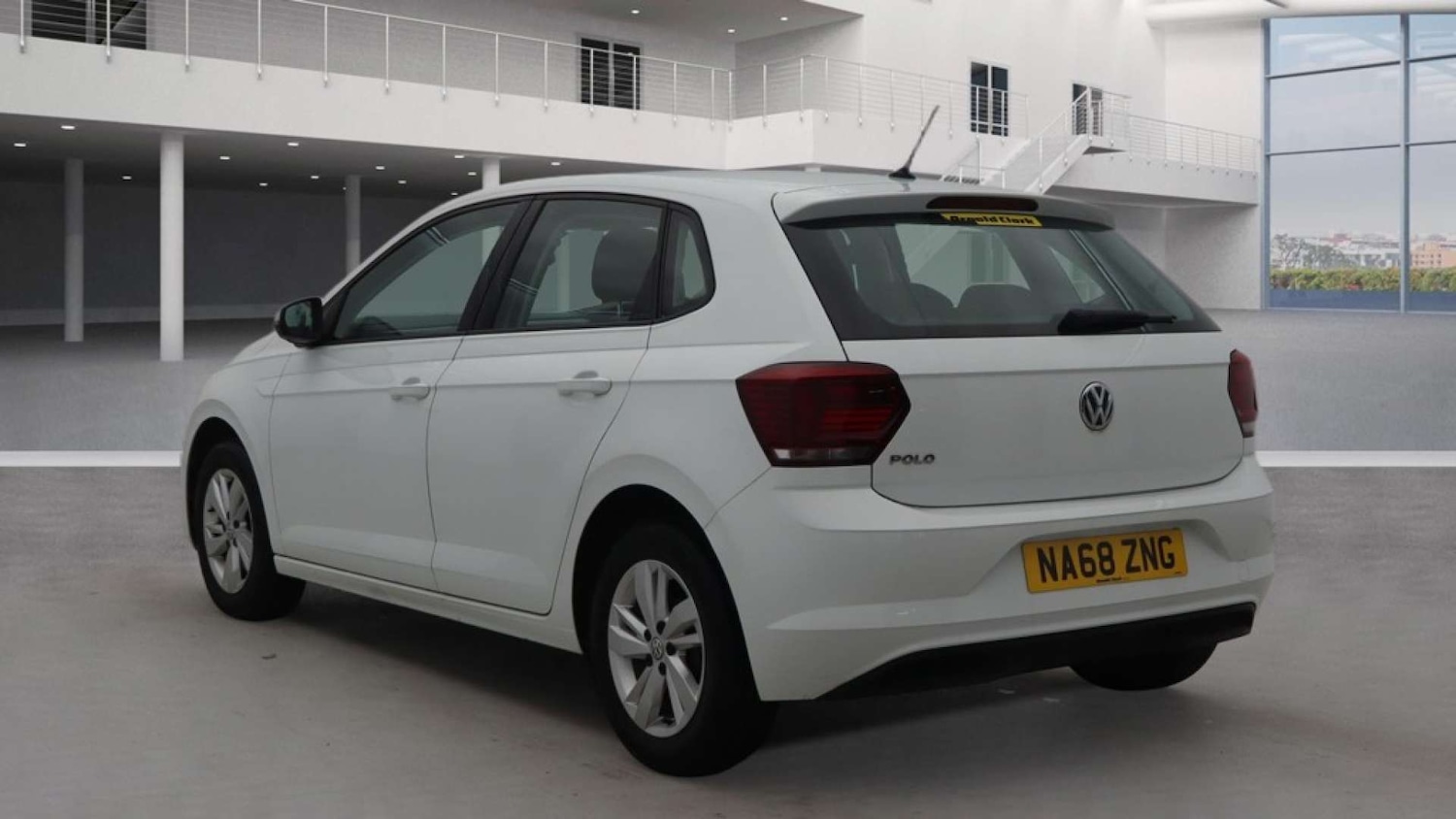 Used Volkswagen Polo 2018 for sale - 77453633: Photo 3