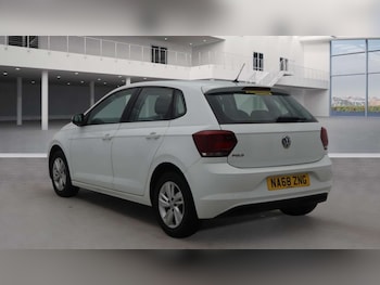 Used Volkswagen Polo 2018 for sale - 77453633: Photo