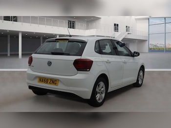 Used Volkswagen Polo 2018 for sale - 77453633: Photo