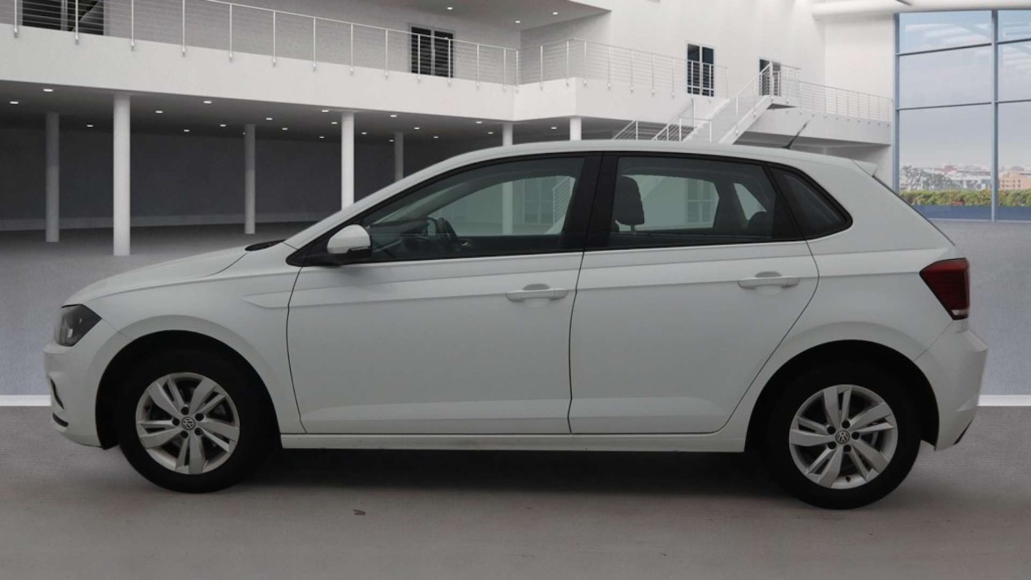 Used Volkswagen Polo 2018 for sale - 77453633: Photo 6