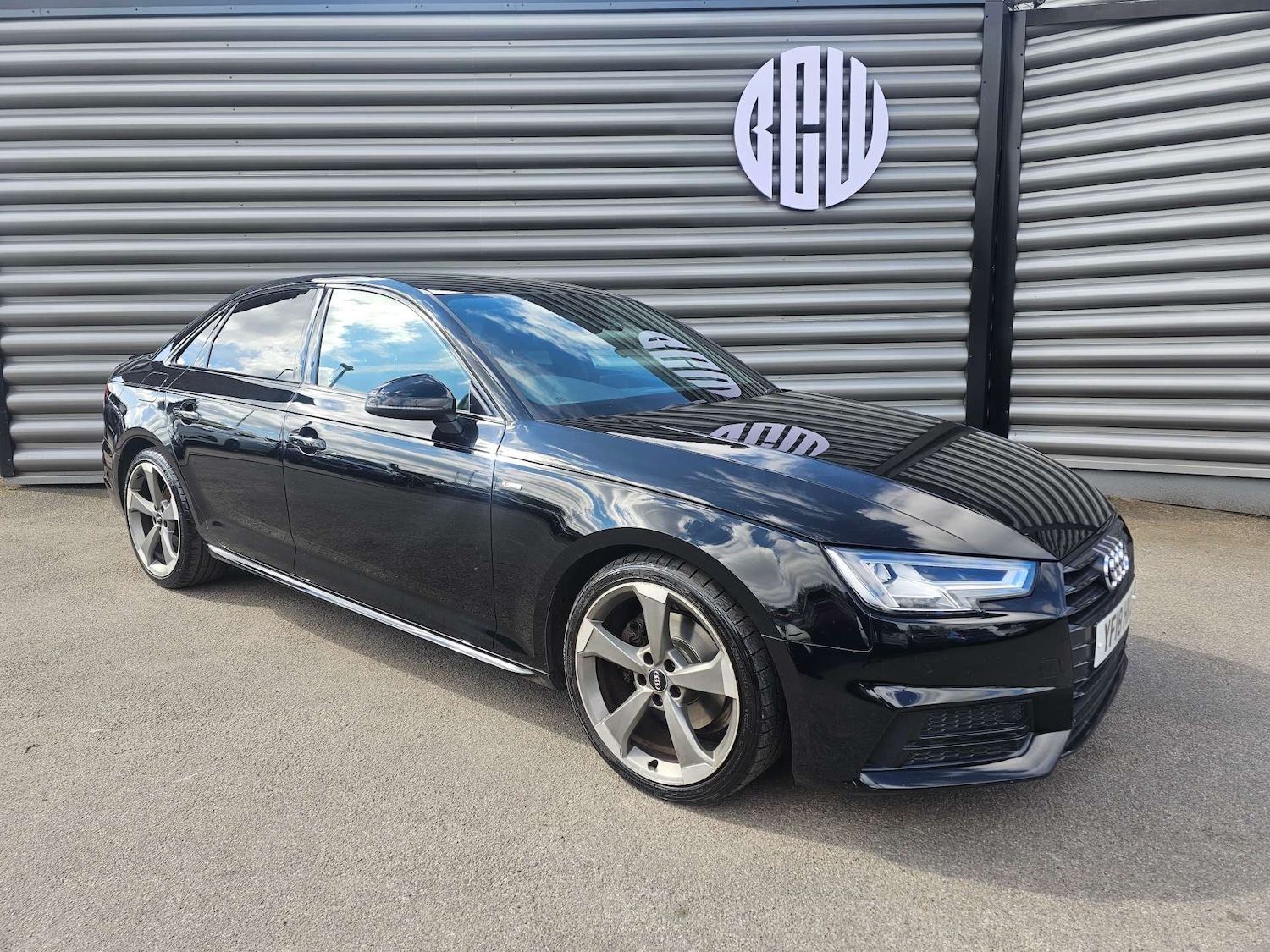 Used Audi A4 2018 for sale - 76363590: Photo 1