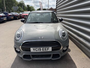 Used MINI Hatch 2019 for sale - 78944079: Photo