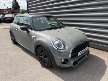 Used MINI Hatch 2019 for sale - 78944079: Photo