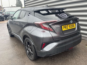 Used Toyota C-HR 2019 for sale - 76156481: Photo