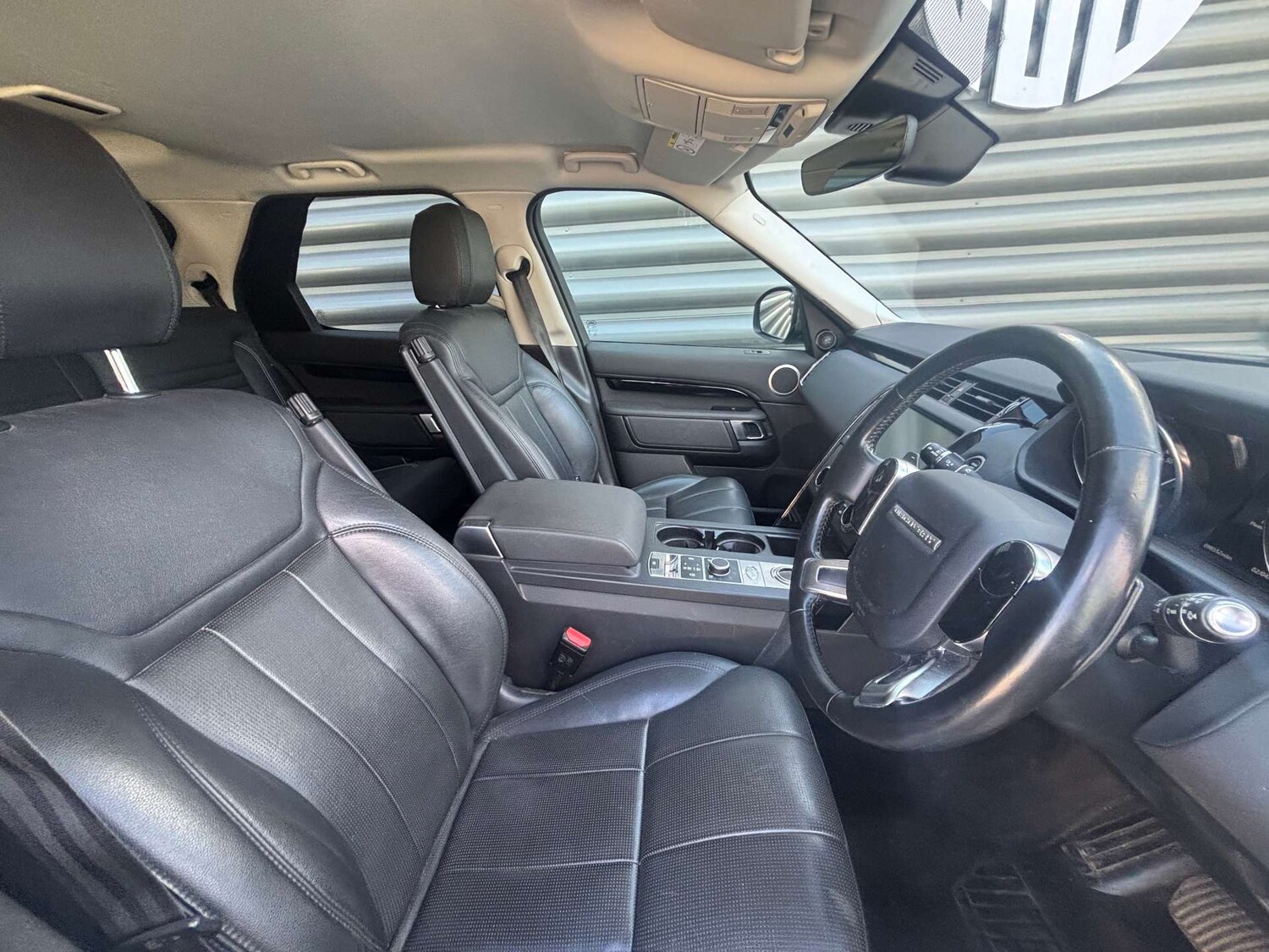 Used Land Rover Discovery 2019 for sale - 78106799: Photo 11