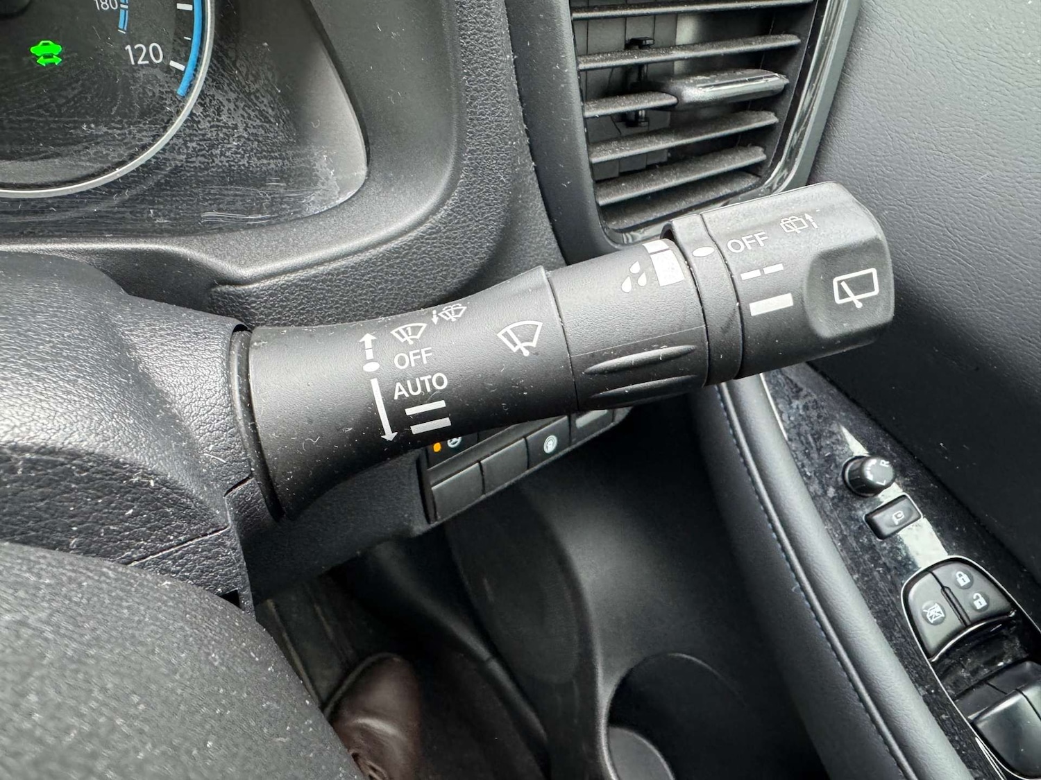 Used Nissan Leaf 2022 for sale - 76314078: Photo 22