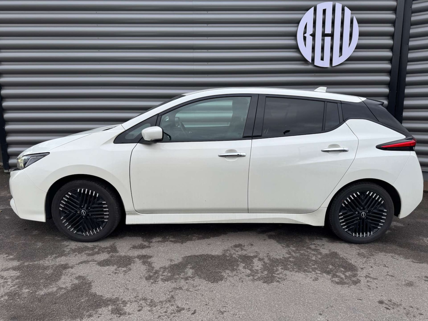 Used Nissan Leaf 2022 for sale - 76314078: Photo 3