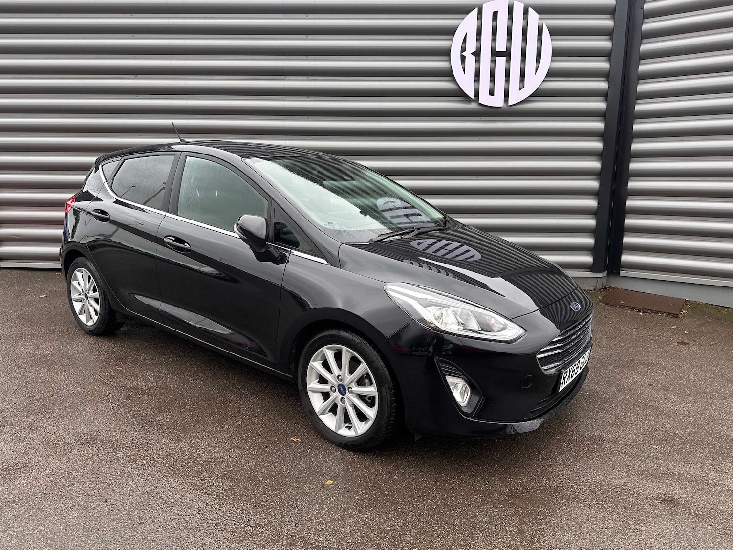 Used Ford Fiesta 2019 for sale - 76277775: Photo 1