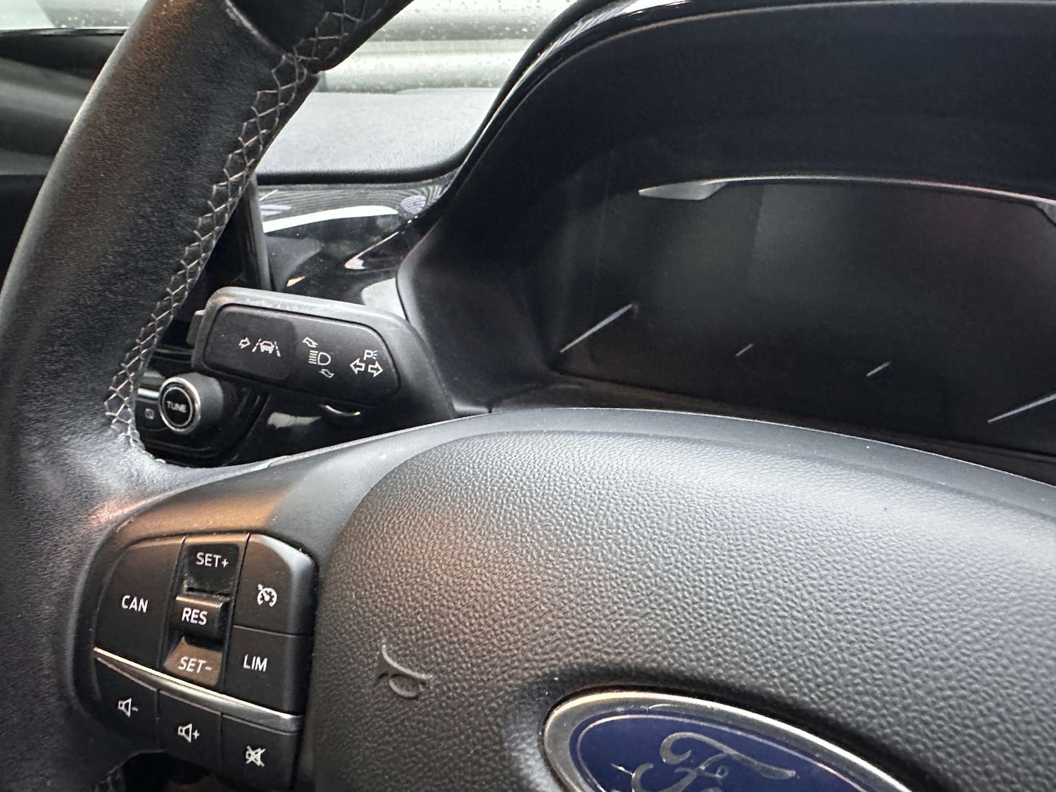 Used Ford Fiesta 2019 for sale - 76277775: Photo 28