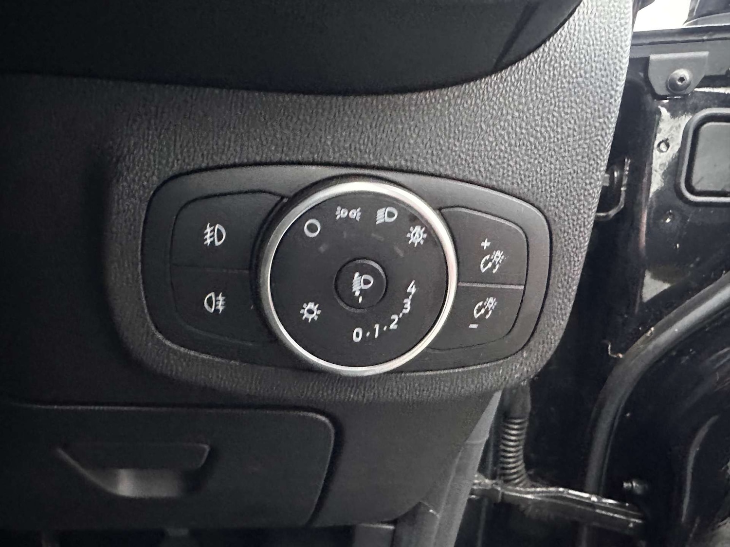 Used Ford Fiesta 2019 for sale - 76277775: Photo 30