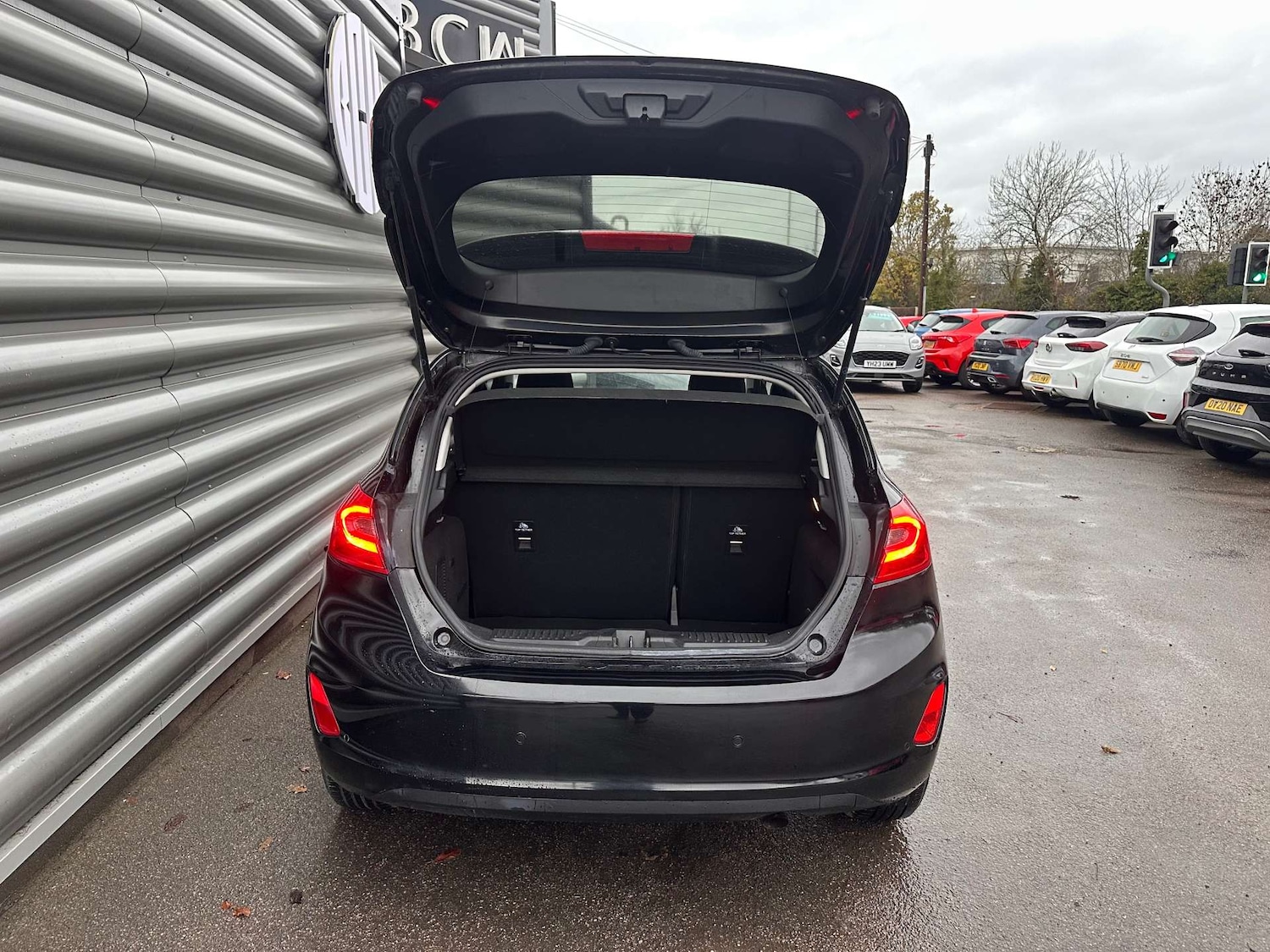 Used Ford Fiesta 2019 for sale - 76277775: Photo 9