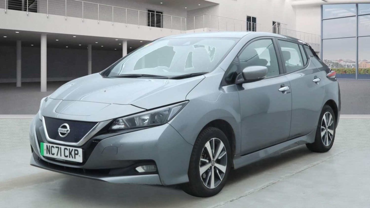 Used Nissan Leaf 2022 for sale - 76579673: Photo 2