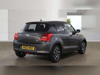 Used Suzuki Swift 2022 for sale - 78821079: Photo