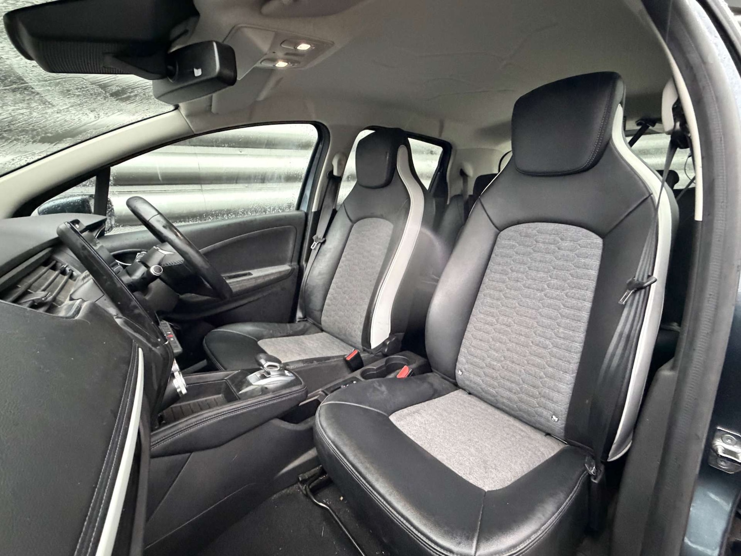 Used Renault Zoe 2021 for sale - 77220983: Photo 19