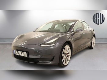 Used Tesla Model 3 2019 for sale - 79360430: Photo
