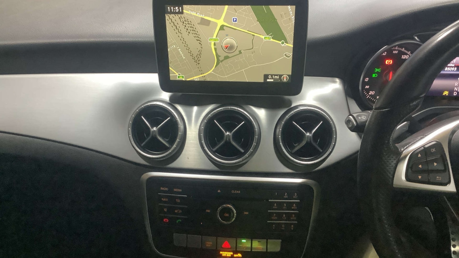 Used Mercedes-Benz CLA 2017 for sale - 77271570: Photo 11