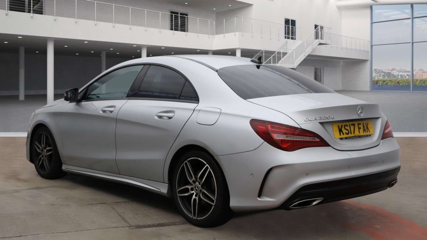 Used Mercedes-Benz CLA 2017 for sale - 77271570: Photo 3