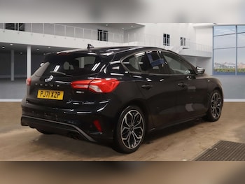 Used Ford Focus 2021 for sale - 77368233: Photo