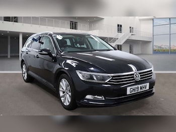 Volkswagen - Passat