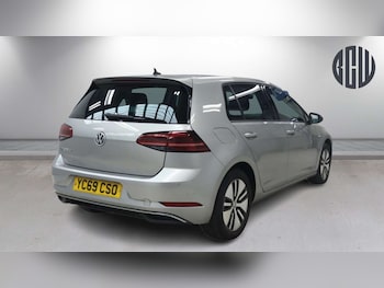 Used Volkswagen Golf 2019 for sale - 78403243: Photo