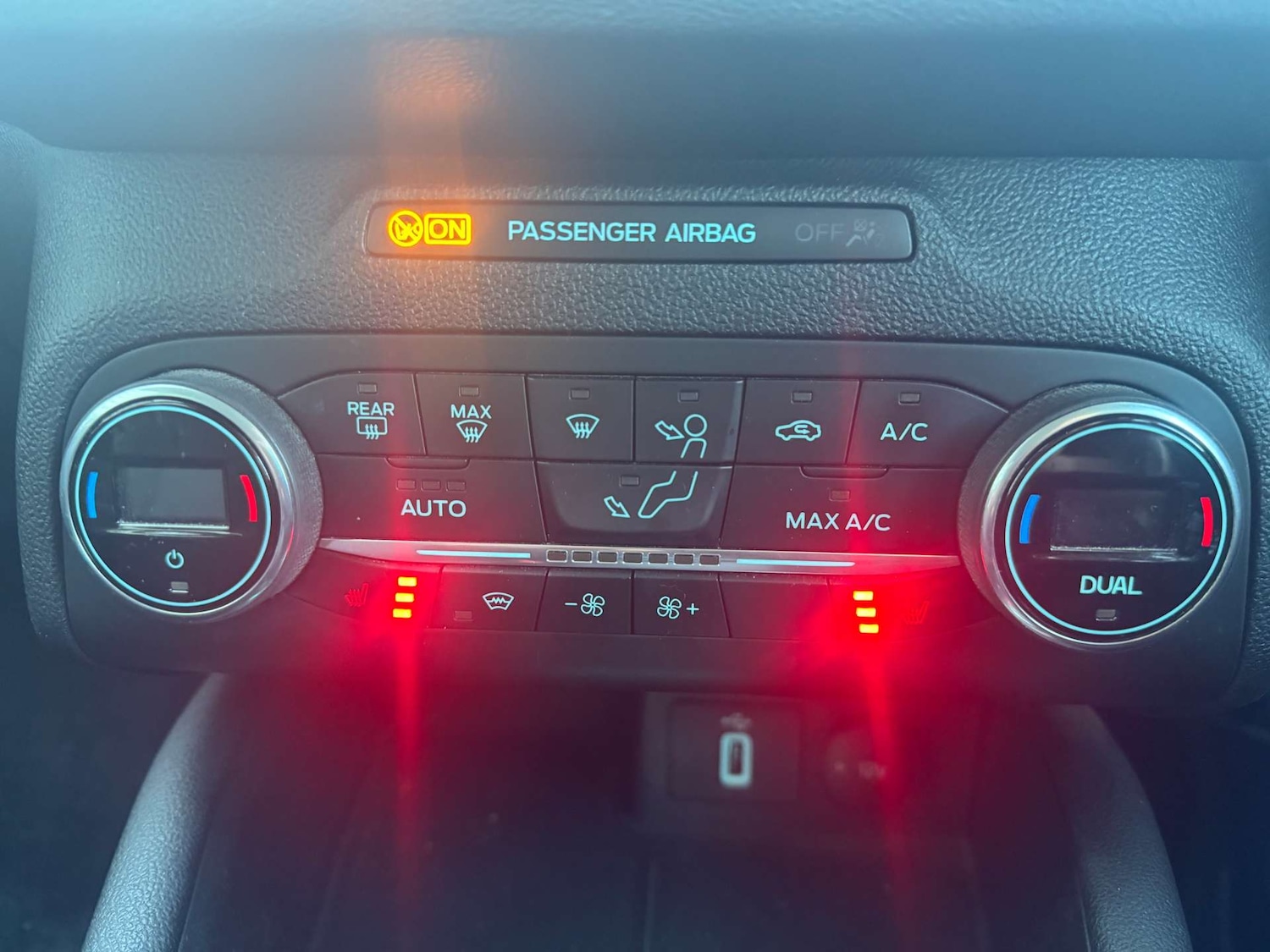 Used Ford Focus 2020 for sale - 78169351: Photo 15