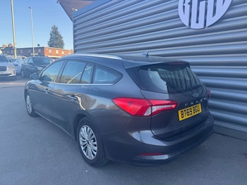 Used Ford Focus 2020 for sale - 78169351: Photo