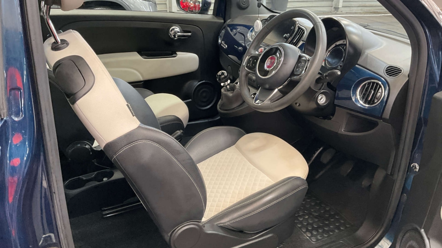 Used Fiat 500 2021 for sale - 76358325: Photo 9