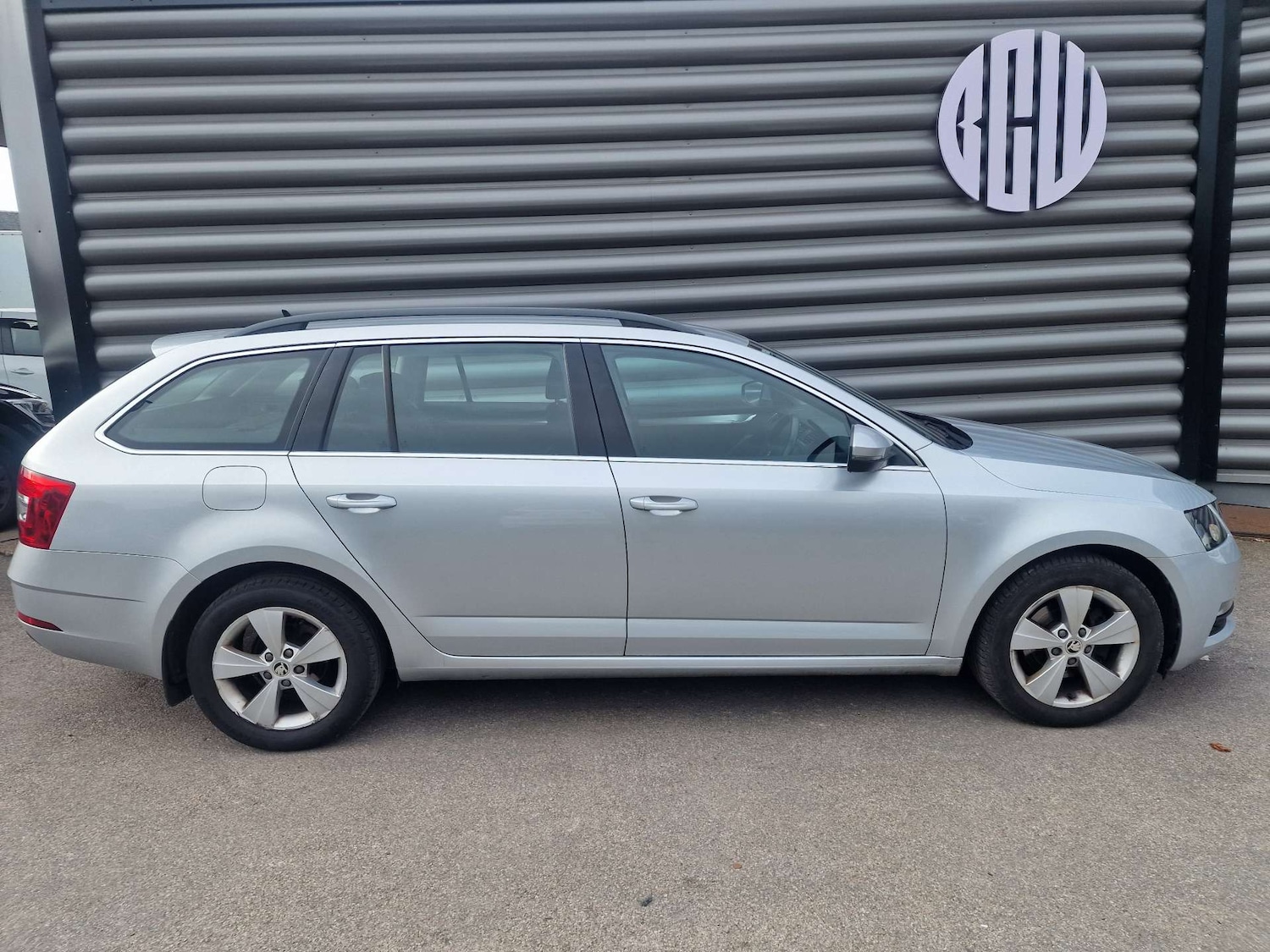 Used Skoda Octavia 2019 for sale - 76277772: Photo 4