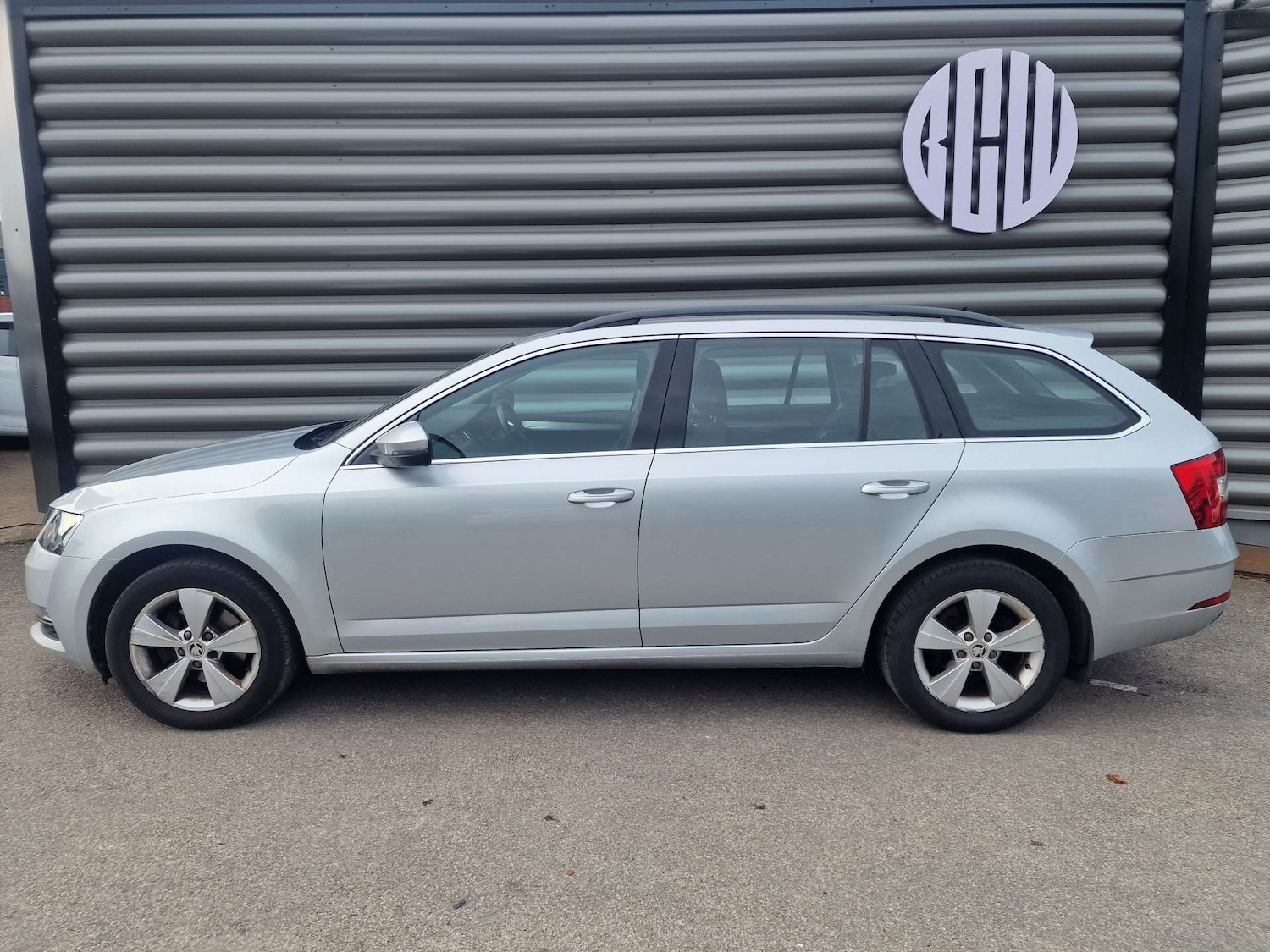 Used Skoda Octavia 2019 for sale - 76277772: Photo 5