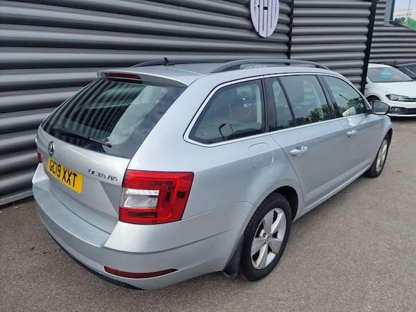 Used Skoda Octavia 2019 for sale - 76277772: Photo 6