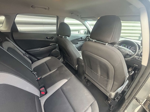 Used Hyundai KONA 2020 for sale - 75683787: Photo 31