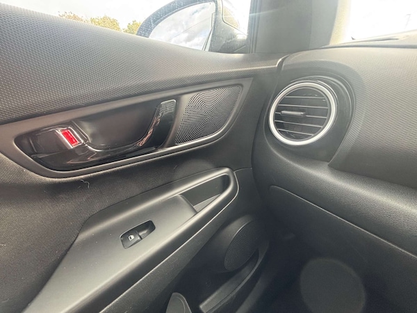 Used Hyundai KONA 2020 for sale - 75683787: Photo 36