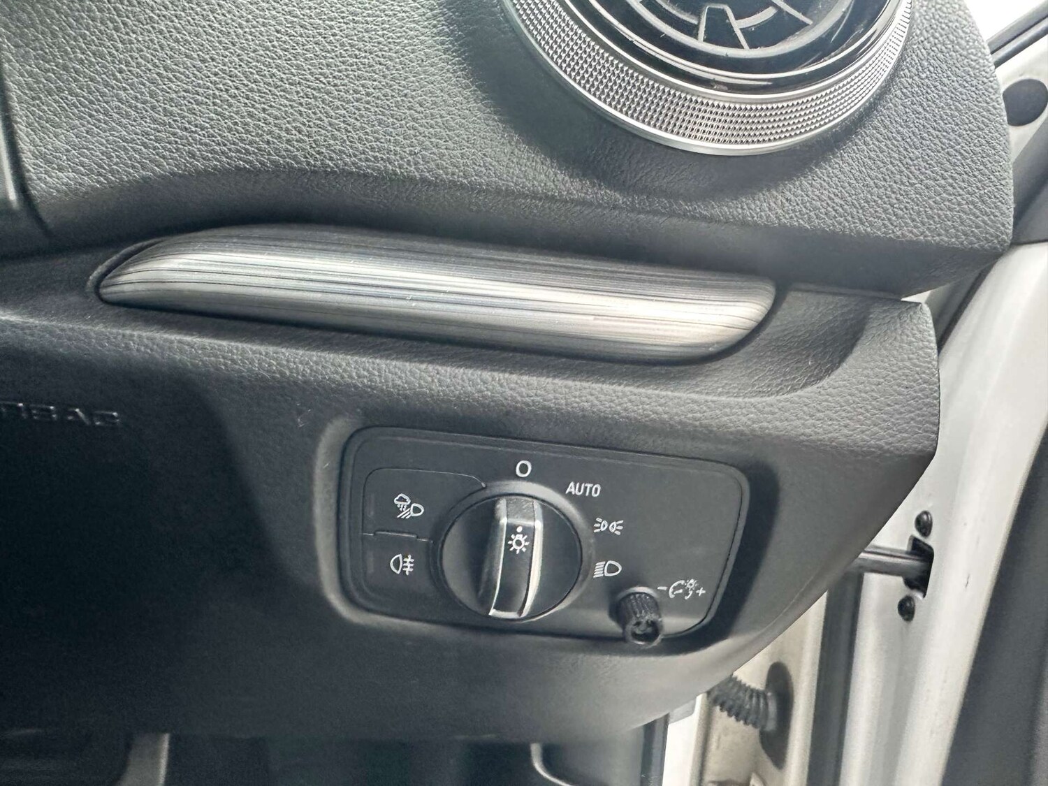 Used Audi A3 2017 for sale - 77902973: Photo 23