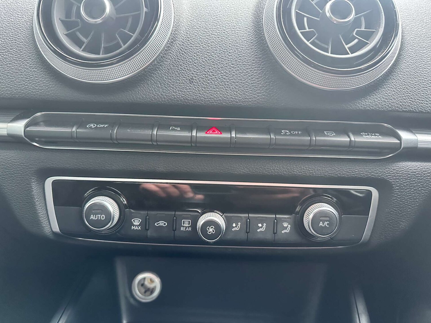 Used Audi A3 2017 for sale - 77902973: Photo 27