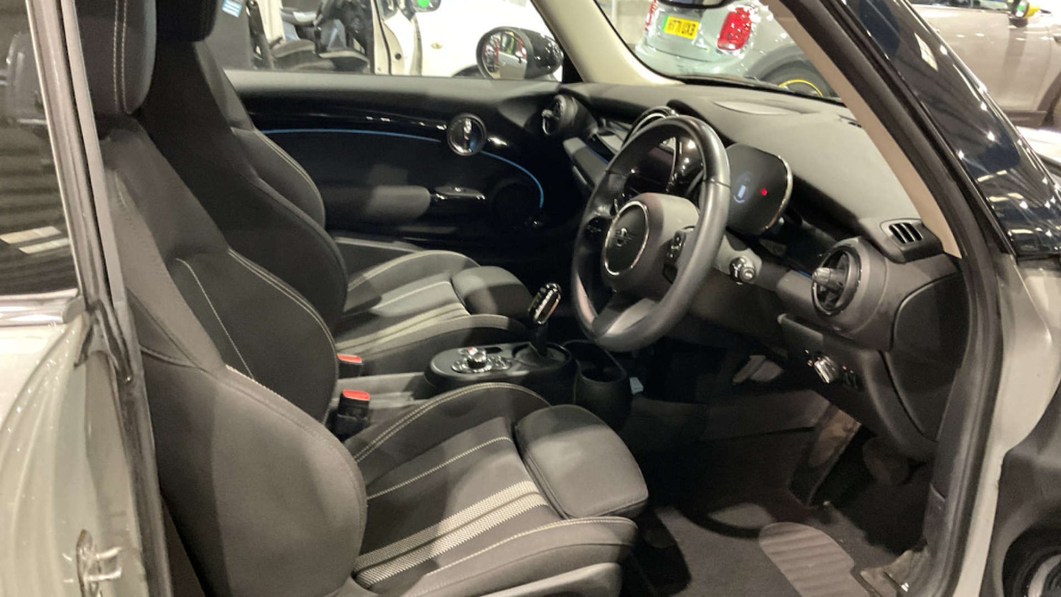 Used MINI Hatch 2022 for sale - 77897103: Photo 10