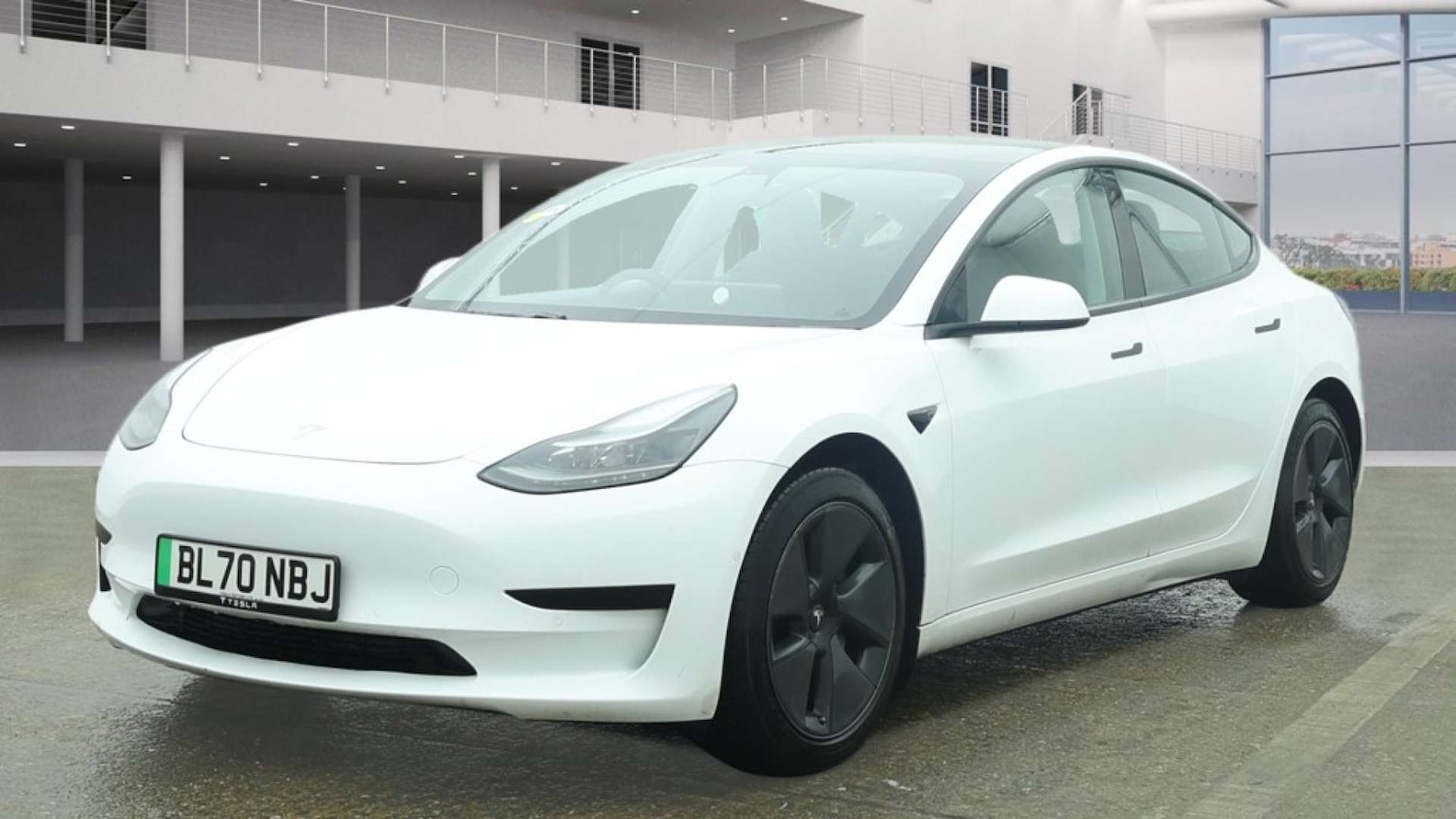Used Tesla Model 3 2021 for sale - 77606772: Photo 2