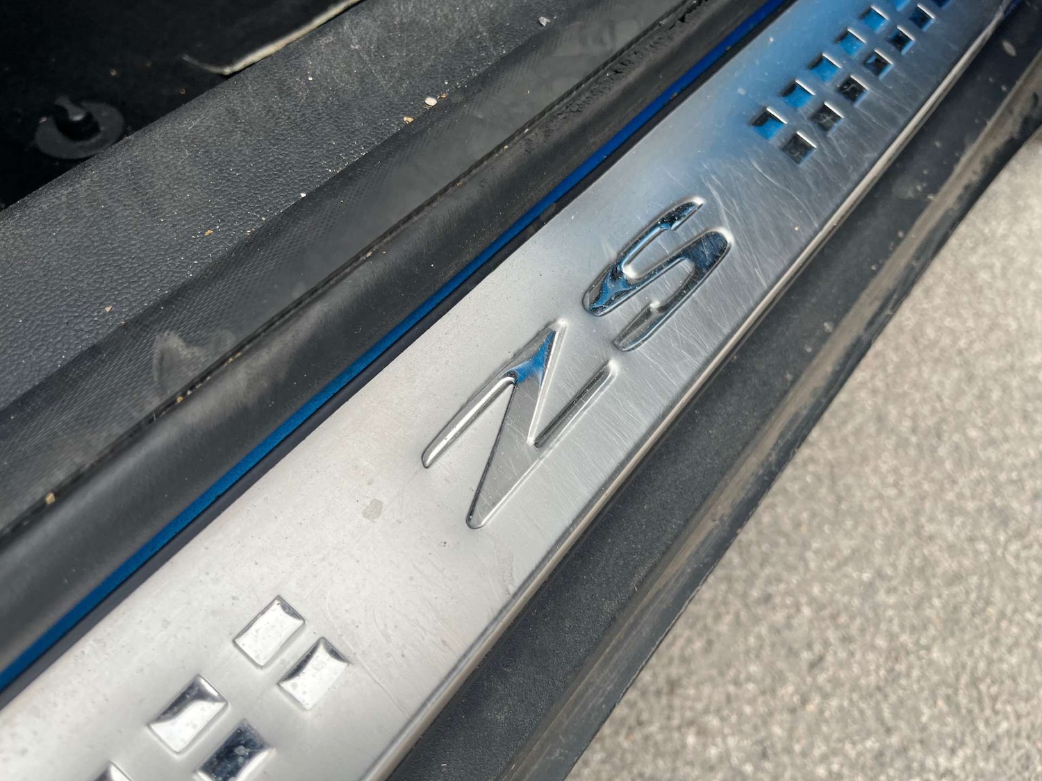 Vehicle 33