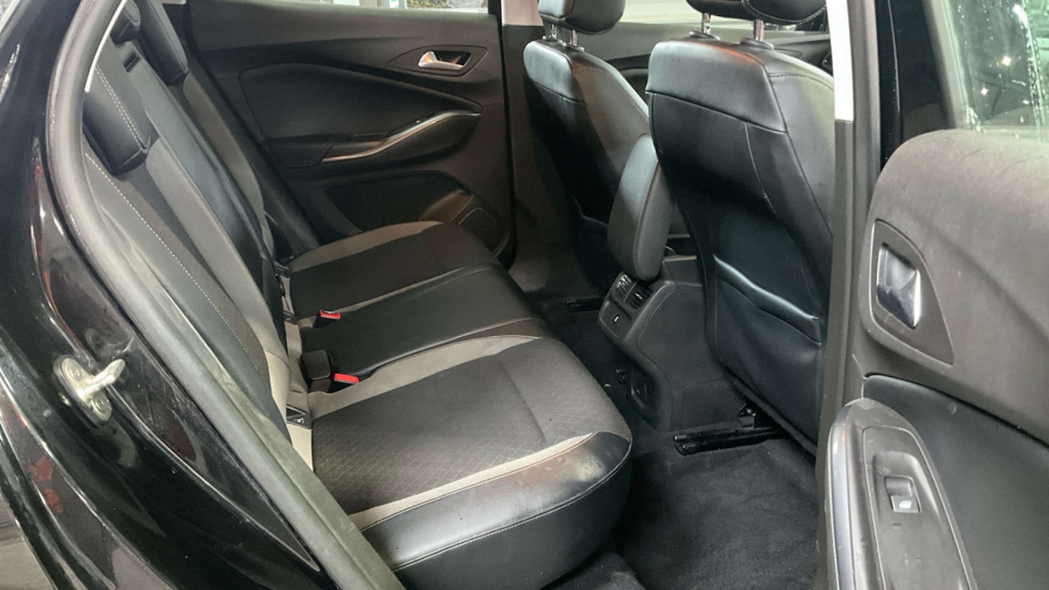 Used Vauxhall Grandland X 2019 for sale - 77328640: Photo 6