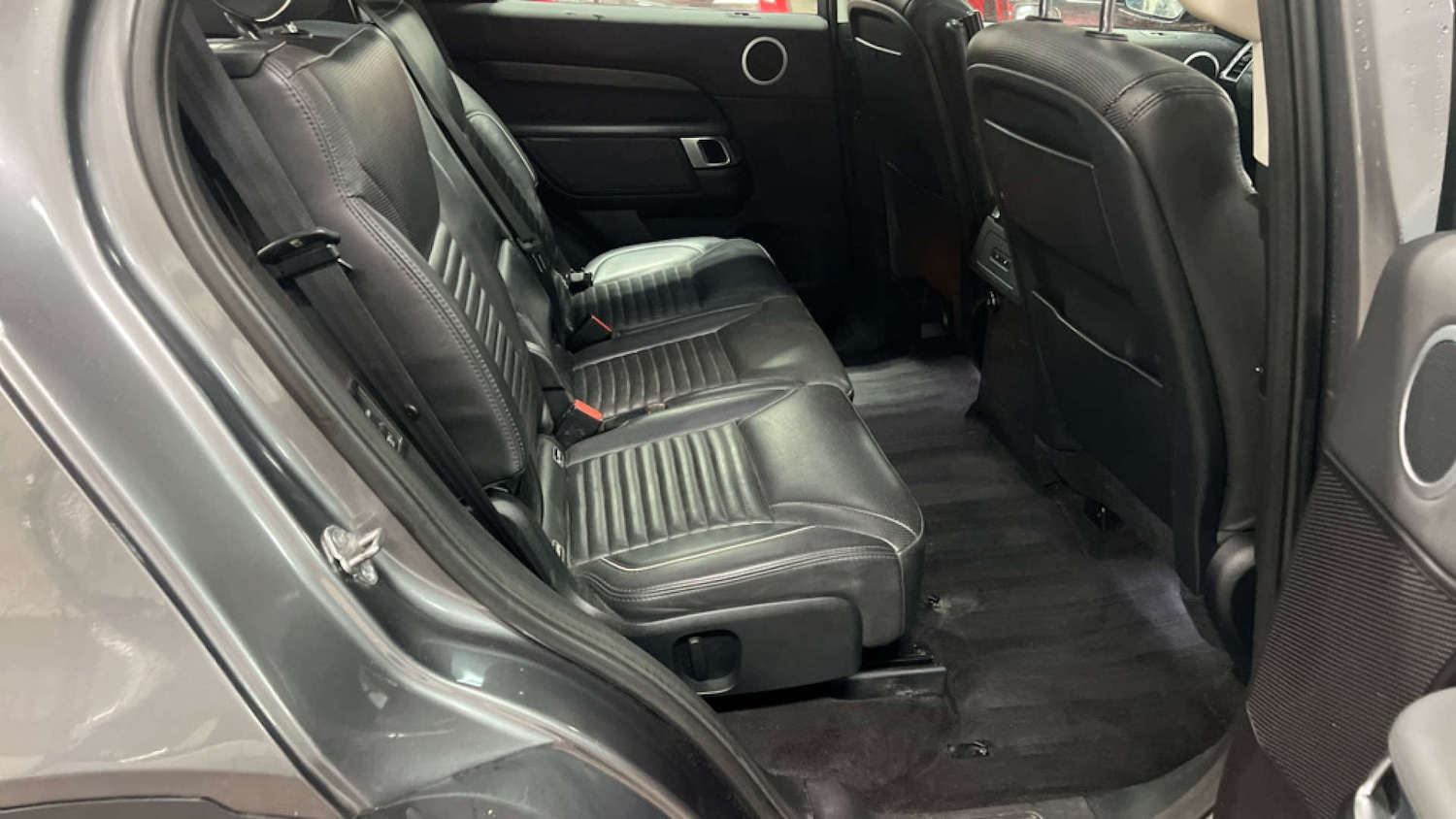 Used Land Rover Discovery 2018 for sale - 76637245: Photo 10