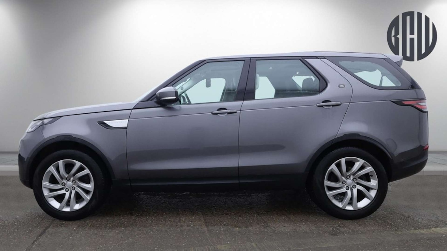 Used Land Rover Discovery 2018 for sale - 76637245: Photo 6