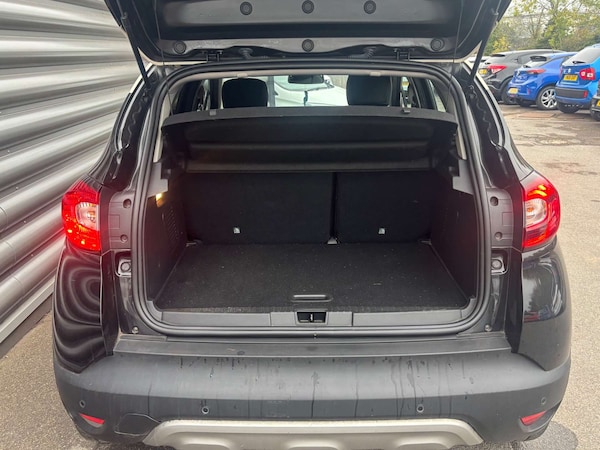 Used Renault Captur 2018 for sale - 76305779: Photo 10